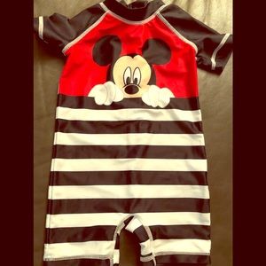 Mickey baby bathing suit 🏝
